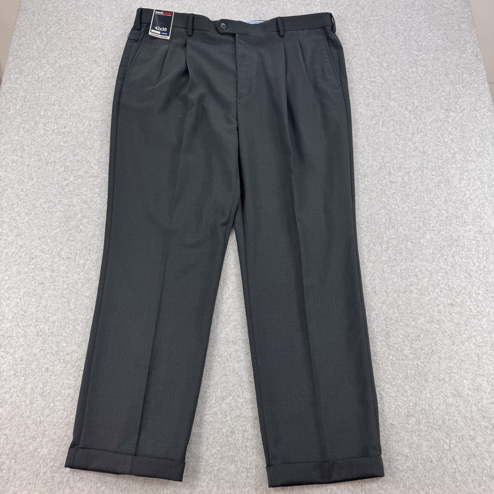 Roundtree & Yorke TravelSMART Dress Pants Mens 42x30 Gray Pleated Cuffed NEW - Picture 3 of 10